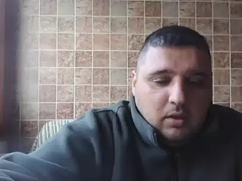  revianzip1 online show from February 18, 2025, 1:55 pm