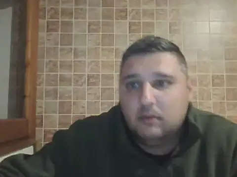  revianzip1 online show from March 18, 2025, 8:48 pm