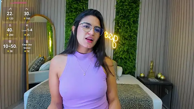 StefaBrown online show from March 11, 2025, 5:24 pm