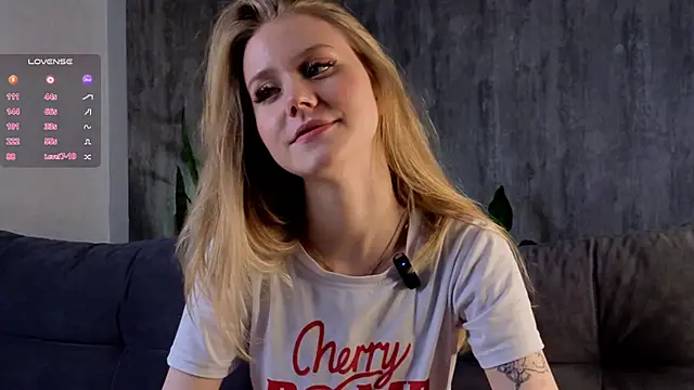 Snapshot of WiloneEsse chatting on February 8, 2025, 1:11 am WiloneEsse online show from February 8, 2025, 1:11 am