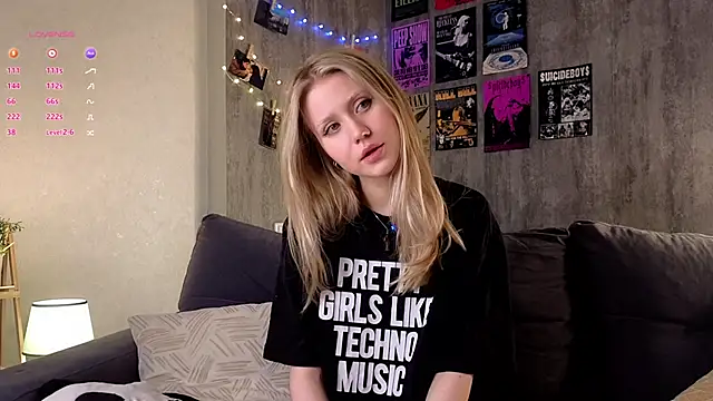 Snapshot of WiloneEsse chatting on March 7, 2025, 1:20 am WiloneEsse online show from March 7, 2025, 1:20 am