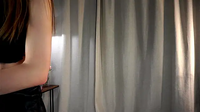 DawnAtwood online show from December 14, 2024, 9:02 pm