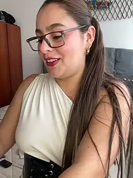 Gabriela-Parker  online show from January 23, 2025, 9:18 pm