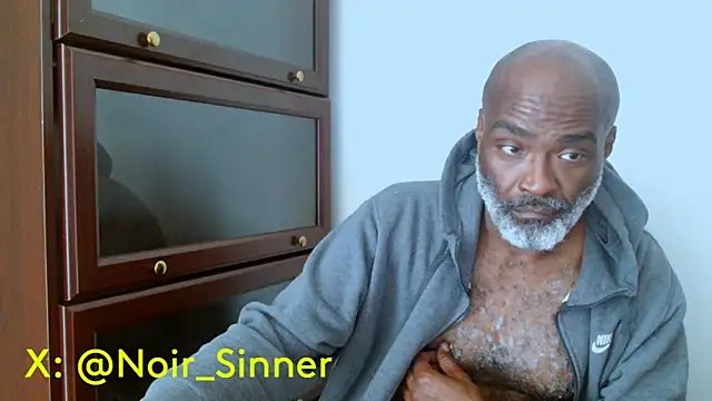 sinnernoir online show from May 21, 2026, 1:40 pm