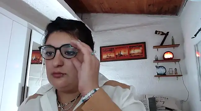 infiernowoman23 online show from December 25, 2024, 2:35 am