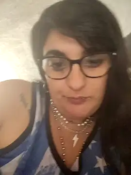 infiernowoman23 online show from January 18, 2025, 5:37 pm