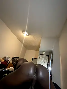 Shawtyblaque21 online show from October 5, 2025, 6:34 am