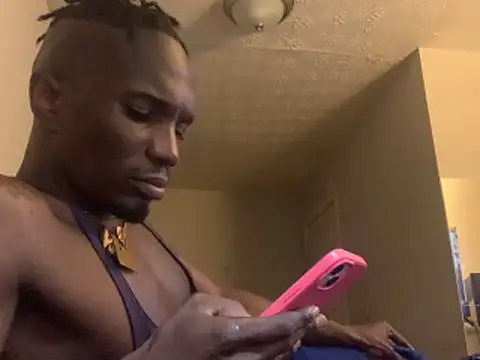 Snapshot of Shawtyblaque21 chatting on May 31, 2026, 8:54 pm Shawtyblaque21 online show from May 31, 2026, 8:54 pm