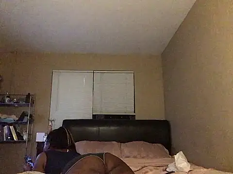 Eboni03 online show from December 17, 2024, 7:40 am