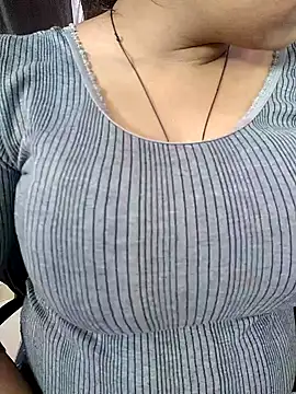 Snapshot of Cute-Anamika50 chatting on February 15, 2025, 7:16 am Cute-Anamika50 online show from February 15, 2025, 7:16 am