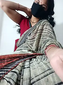 Snapshot of Cute-Aadhvita chatting on February 28, 2025, 11:47 am Cute-Aadhvita online show from February 28, 2025, 11:47 am