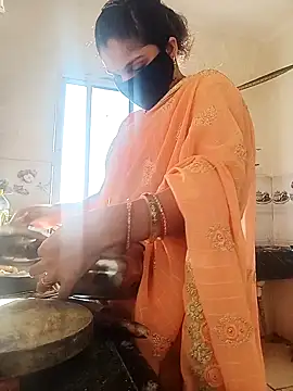 Snapshot of Cute-Aadhvita chatting on November 8, 2025, 2:12 am Cute-Aadhvita online show from November 8, 2025, 2:12 am