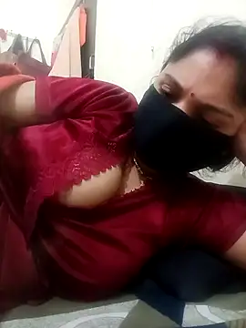 Snapshot of Cute-Aadhvita chatting on November 12, 2025, 12:44 am Cute-Aadhvita online show from November 12, 2025, 12:44 am