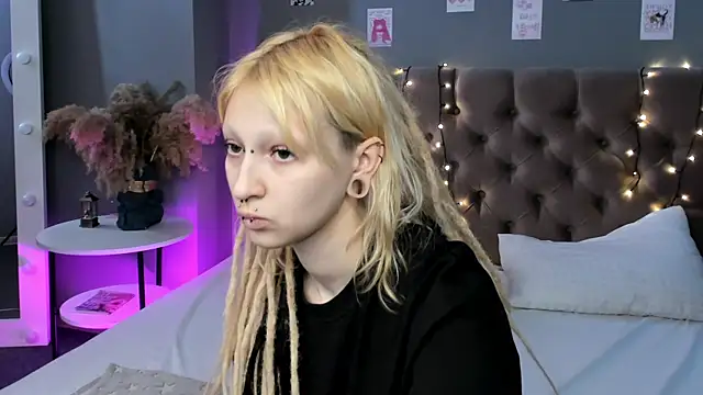 Lexy-Woorhez online show from February 21, 2025, 10:39 am