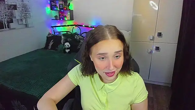 Snapshot of LinaTruly chatting on March 2, 2026, 10:16 pm LinaTruly online show from March 2, 2026, 10:16 pm