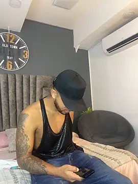 Snapshot of Robin_Rief chatting on March 11, 2026, 7:31 pm Robin Rief online show from March 11, 2026, 7:31 pm