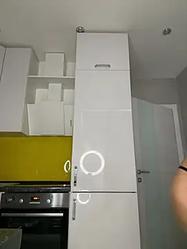 VelvetVixenI online show from February 15, 2025, 7:38 am