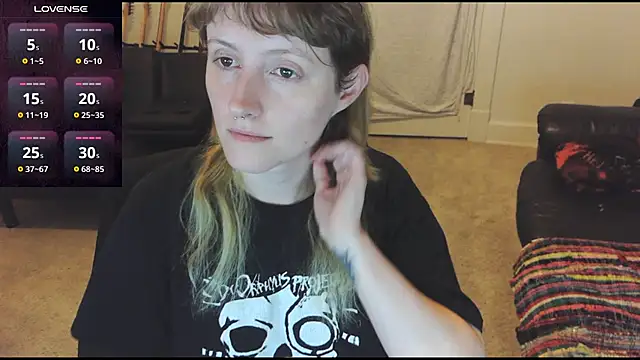 Snapshot of _hellostormy_ chatting on August 7, 2026, 11:01 am hellostormy online show from August 7, 2026, 11:01 am