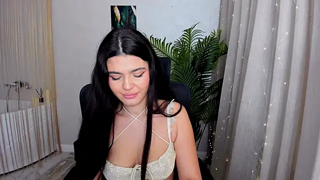 AlluringAriel online show from March 13, 2025, 6:56 pm