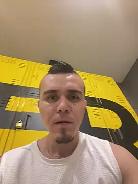 Snapshot of adam-rivera chatting on December 18, 2024, 10:57 pm adam-rivera online show from December 18, 2024, 10:57 pm