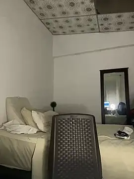 Snapshot of adam-rivera chatting on January 29, 2025, 11:35 pm adam-rivera online show from January 29, 2025, 11:35 pm