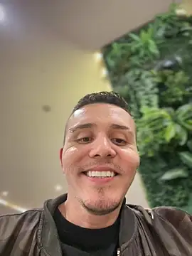 Snapshot of adam-rivera chatting on September 25, 2025, 2:04 am adam-rivera online show from September 25, 2025, 2:04 am