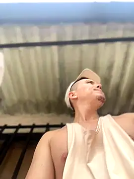 Snapshot of adam-rivera chatting on October 10, 2025, 4:17 pm adam-rivera online show from October 10, 2025, 4:17 pm