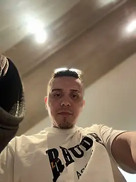 adam-rivera online show from March 19, 2026, 1:53 am