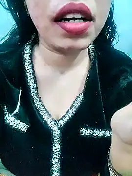 Haniya-143 online show from January 5, 2026, 11:52 pm