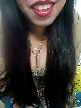 Snapshot of Haniya-143 chatting on April 3, 2026, 12:52 am Haniya-143 online show from April 3, 2026, 12:52 am