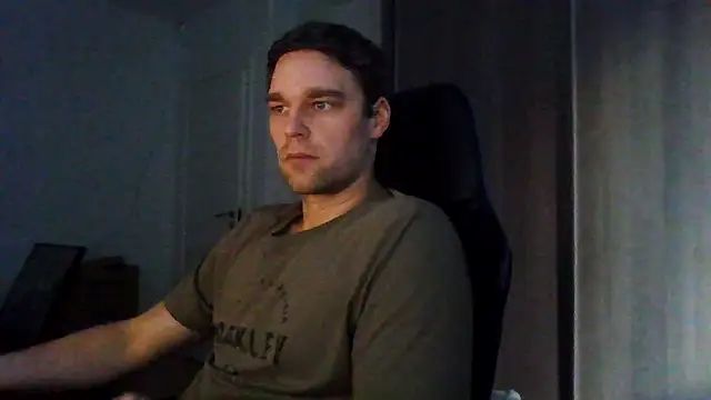 Snapshot of The_big_viking_ chatting on January 20, 2025, 11:45 am The big viking online show from January 20, 2025, 11:45 am