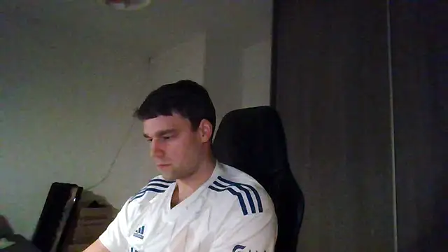 Snapshot of The_big_viking_ chatting on February 12, 2025, 9:22 pm The big viking online show from February 12, 2025, 9:22 pm