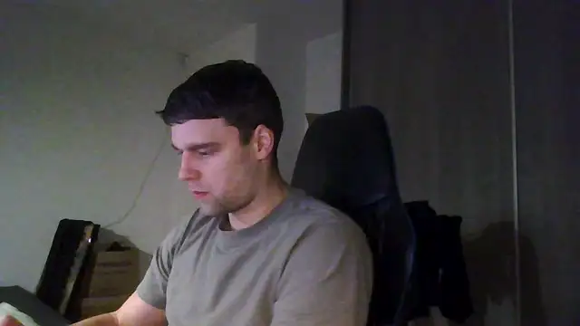 Snapshot of The_big_viking_ chatting on February 15, 2025, 12:59 am The big viking online show from February 15, 2025, 12:59 am