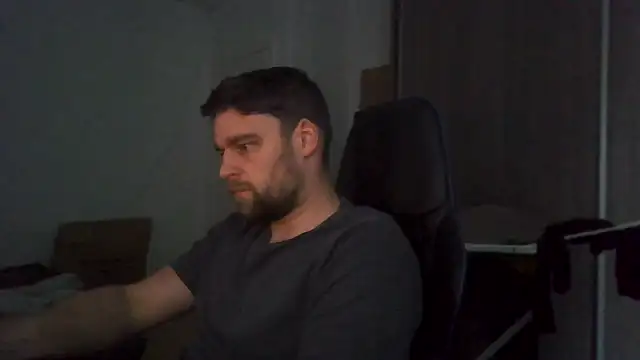 Snapshot of The_big_viking_ chatting on October 27, 2025, 2:10 pm The big viking online show from October 27, 2025, 2:10 pm