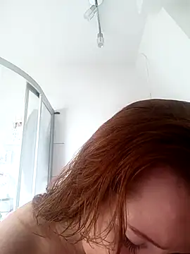 Snapshot of Engel_mia chatting on February 21, 2025, 12:39 pm Engel mia online show from February 21, 2025, 12:39 pm