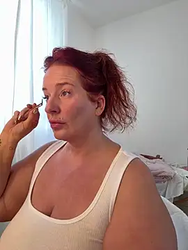 Snapshot of Engel_mia chatting on September 18, 2025, 10:17 am Engel mia online show from September 18, 2025, 10:17 am