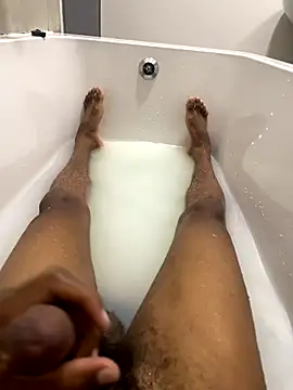 Snapshot of fathomless chatting on October 6, 2025, 4:43 am fathomless online show from October 6, 2025, 4:43 am