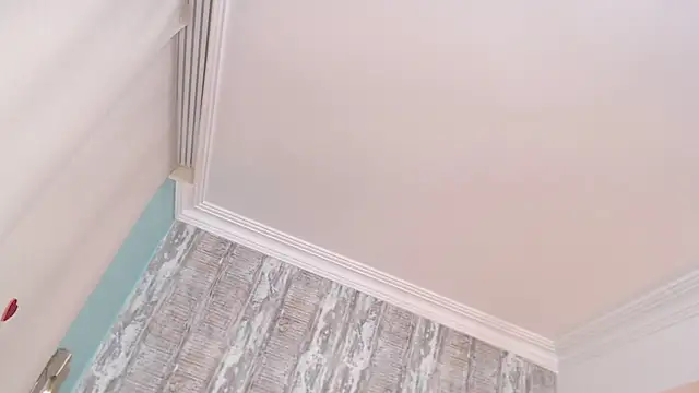 CrystalWoods94 online show from February 6, 2025, 12:54 am