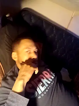 Creationmonster0 online show from March 4, 2025, 4:06 am