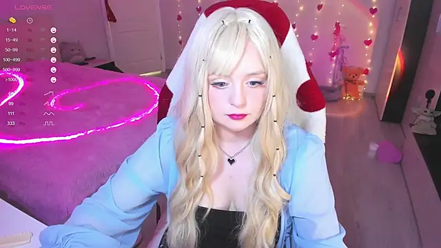 Amy honey angel online show from February 21, 2025, 1:55 pm