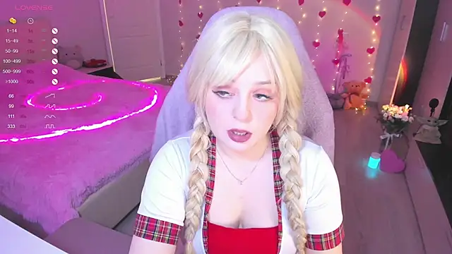 Amy honey angel online show from February 24, 2025, 10:04 am