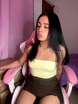 Emily-14 online show from January 10, 2026, 6:04 am