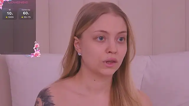 DorisHell online show from February 5, 2025, 9:18 pm