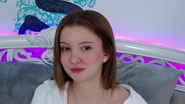 EvansMilana online show from January 4, 2025, 11:06 pm