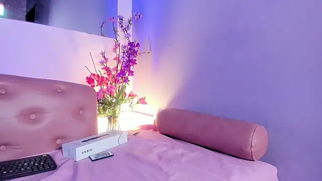 Snapshot of CarlaAlvez chatting on September 22, 2025, 5:26 pm CarlaAlvez online show from September 22, 2025, 5:26 pm