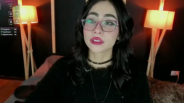 vampy dolll online show from January 12, 2025, 5:45 am