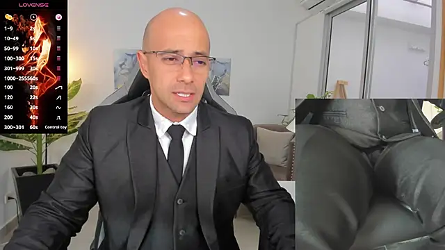 Snapshot of ryan_master_ chatting on January 10, 2025, 12:15 pm ryan master online show from January 10, 2025, 12:15 pm