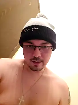 cmichaelxxx online show from January 8, 2025, 9:01 pm