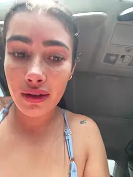 Snapshot of Sweet_and_caramel chatting on September 12, 2025, 3:01 pm Sweet and caramel online show from September 12, 2025, 3:01 pm