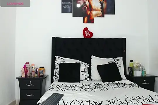 Beautifulkattia online show from January 14, 2025, 8:59 pm